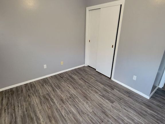 5th image of 1001 S East St #7