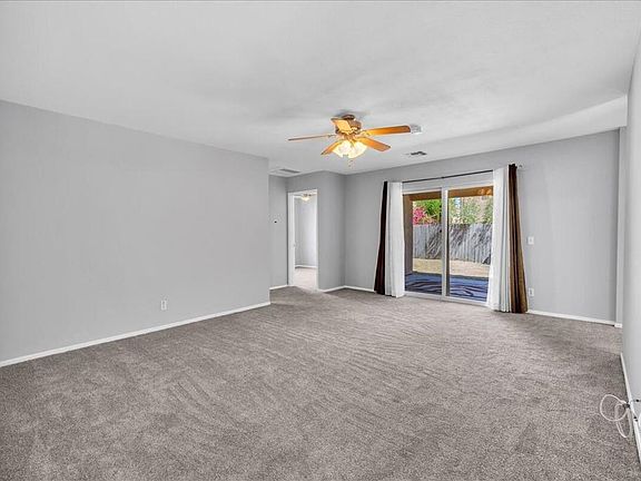 3rd image of 51420 Avenida Velasco