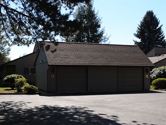 4th image of 8109 NE 14th St APT E