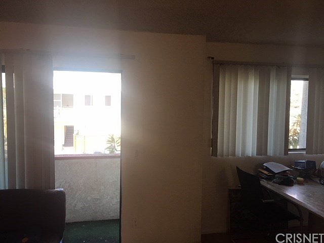 1st image of 8516 Cadillac Ave #4