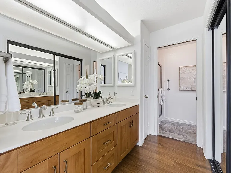 112 Madison Ave #109 — Photo 20