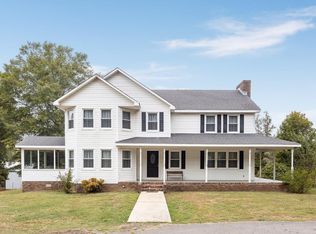 2000 Pickwick St, Sheffield, AL 35660