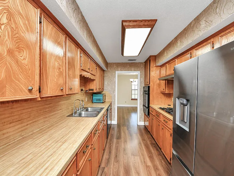 8407 Kirchner Rd — Photo 13