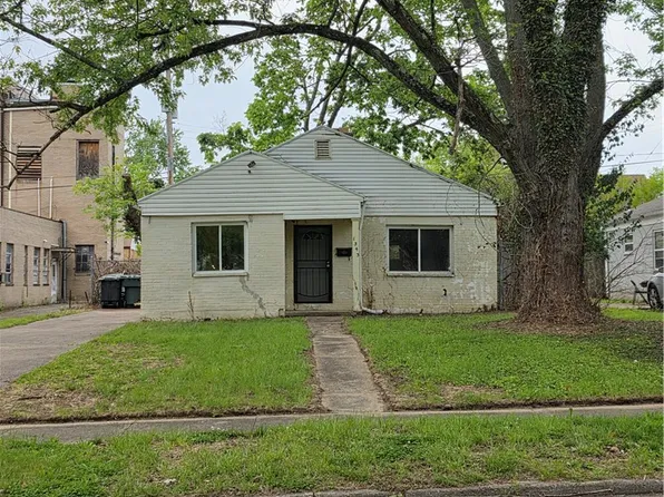 1343 Cory Dr, Dayton, OH 45406