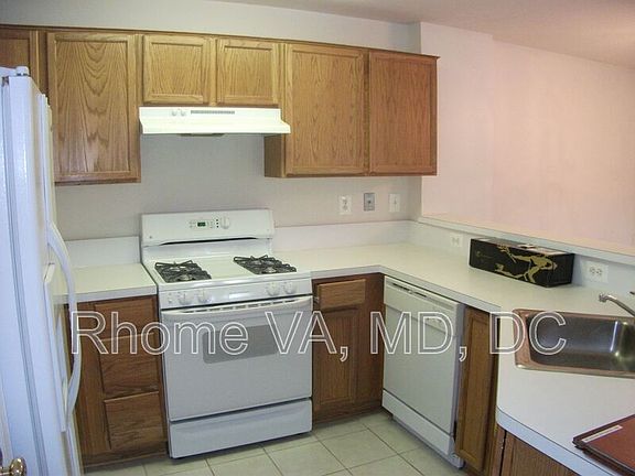 3rd image of 18821 Sparkling Water Dr #202
