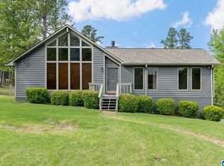 221 Crestside Cir, Bessemer, AL 35022
