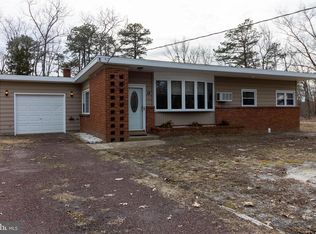 12 Parkway Dr, Browns Mills, NJ 08015