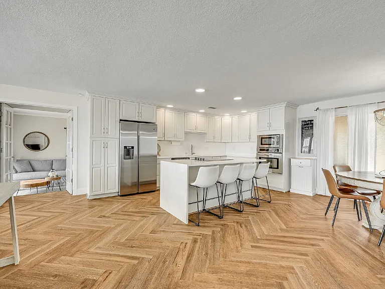 1110 S Banana River Dr — Photo 26