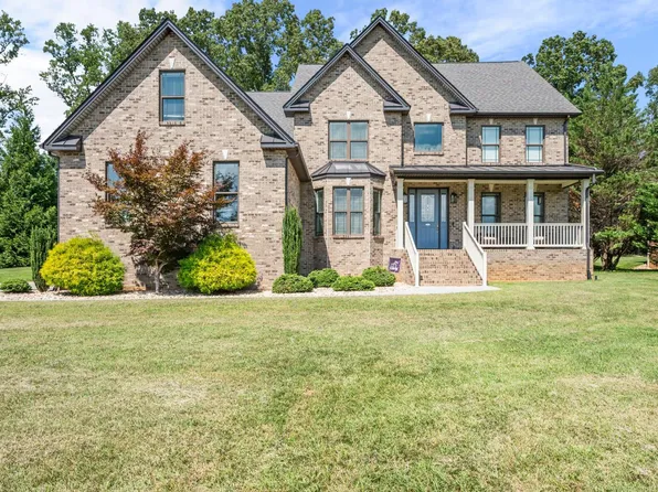 1207 Colby Dr, Forest, VA 24551