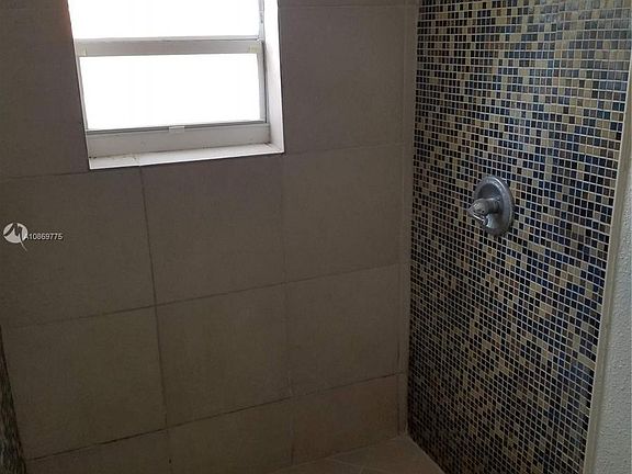 3rd image of 4124 SW 49th St #0