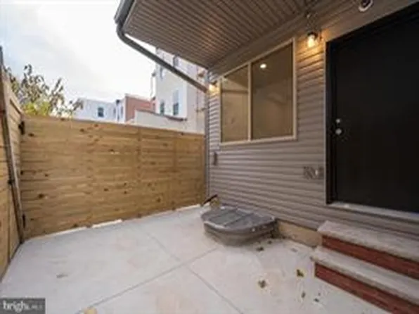 737 N 39th St Unit 1, Philadelphia, PA 19104