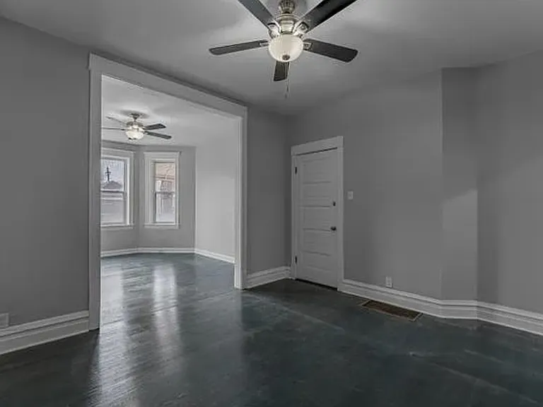 3408 W Carroll Ave #2W — Photo 6