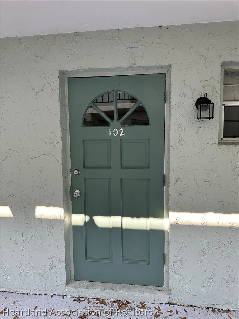 Studio, 1.0 bath, 396 sqft, $875 — Photo 1