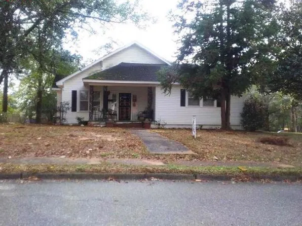 906 Newton Ave, Ozark, AL 36360