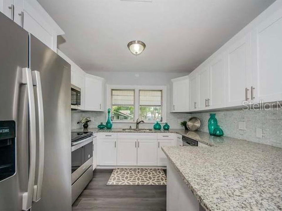 1st image of 4000 10th Ave N #1
