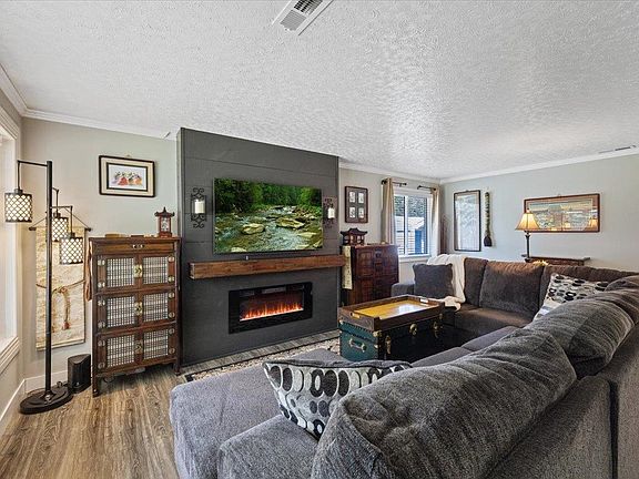 5th image of 28005 N River Estates Dr