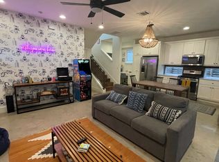 3401 Neal St #B-78702, Austin, TX 78702