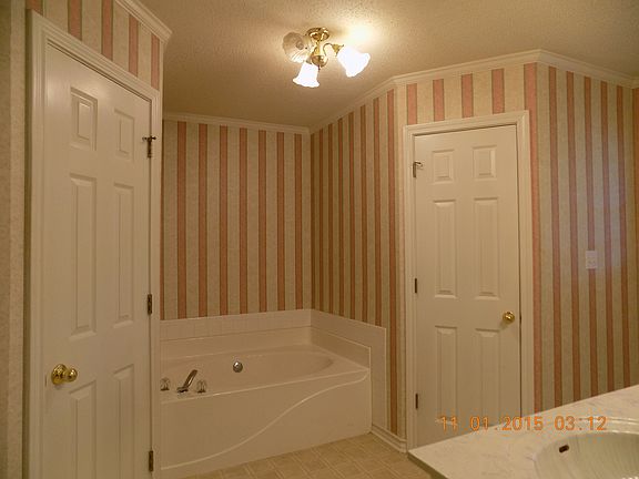 5th image of 5806 Deerwood Dr