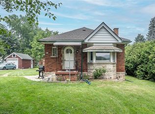 90 Osler Dr, Hamilton, ON L9H4B5