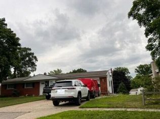 1379 Foreland Dr, Oxford, MI 48371