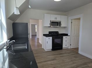 493 Manchester St UNIT 2, Manchester, NH 03103