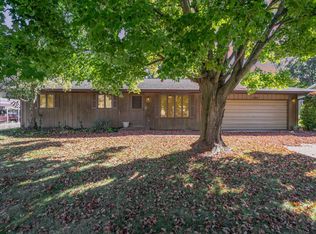 1039 Rose St, Marshall, MI 49068