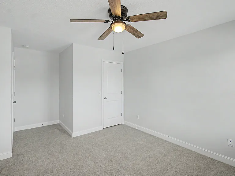 156 Hamlet Ct — Photo 14