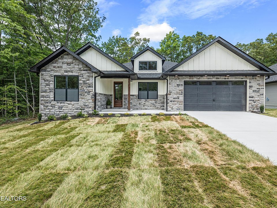 1st image of 109 Tavistock Ln