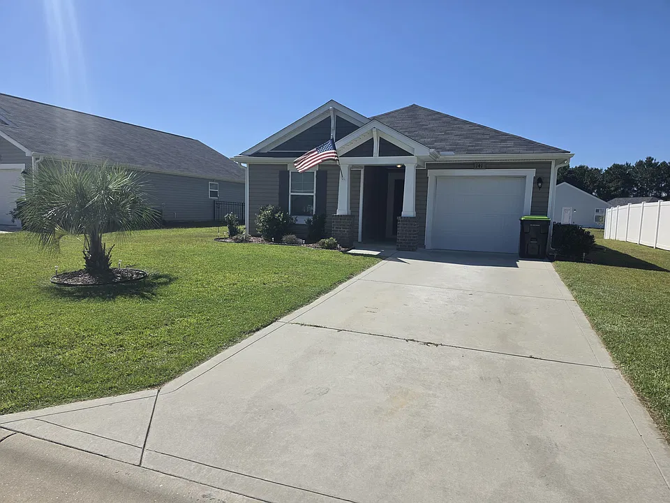 141 Foxford Dr