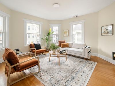 28 Thornley St #2, Dorchester, MA, 02125