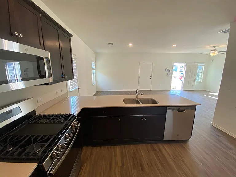 3508 Lodgepole Dr — Photo 6