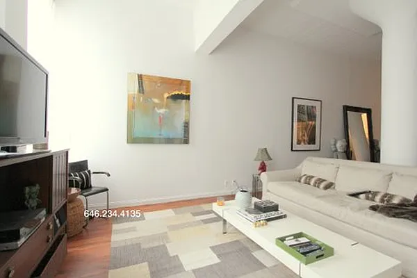 Rented by City Connections Realty | media 1