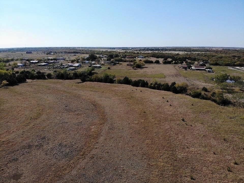2nd image of 4647 County Road 2648
