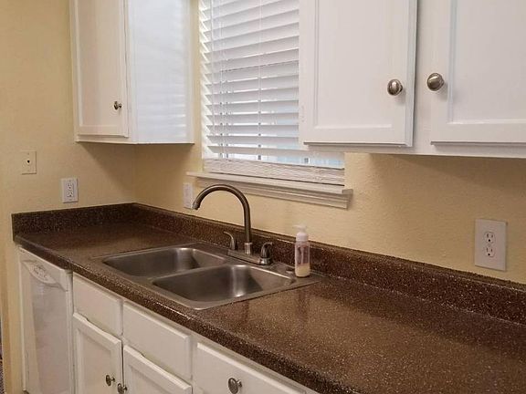 4th image of 12550 Whittington Dr APT 812