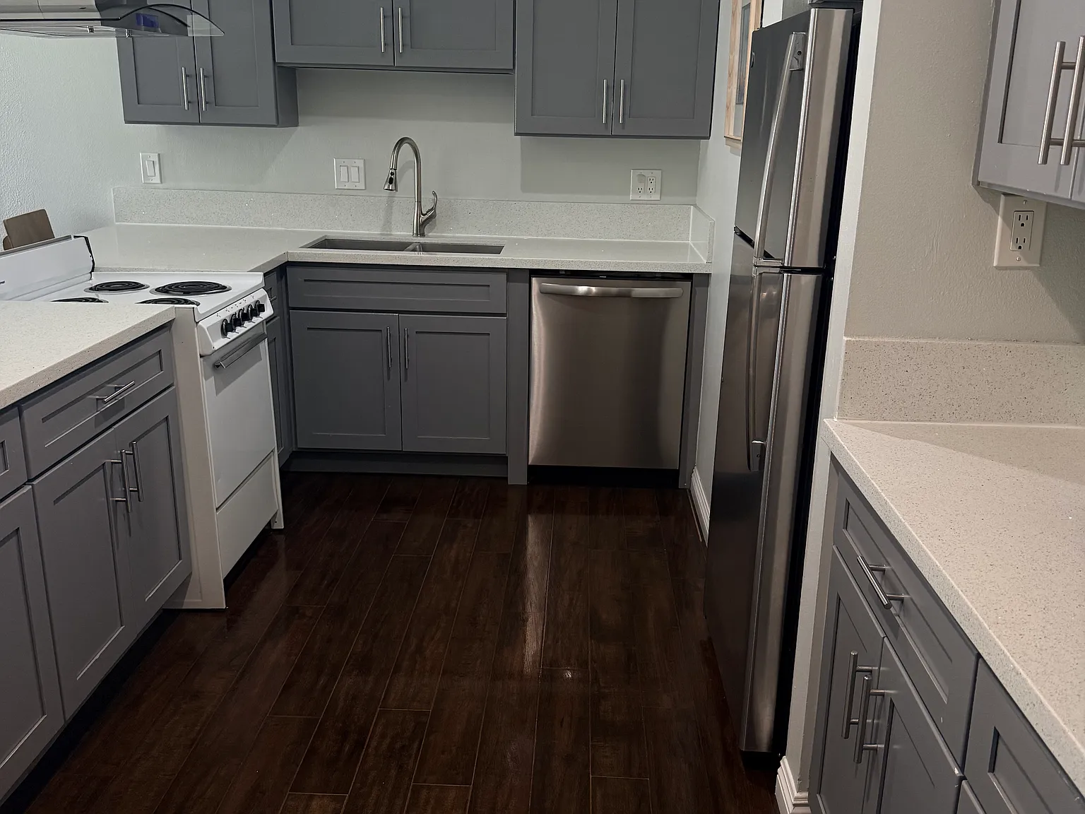 1 bed, 740 sqft, $1,850 — Photo 1