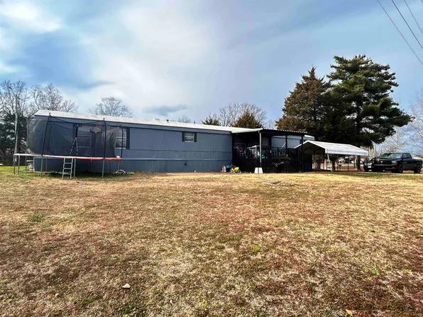 1101 N Bend Dr, Horseshoe Bend, AR 72512