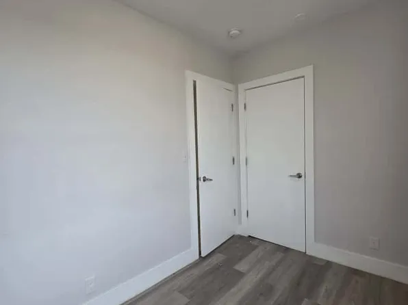 52 Poplar St, Yonkers, NY 10701