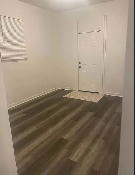 6509 Stadium Dr #4 — Photo 8