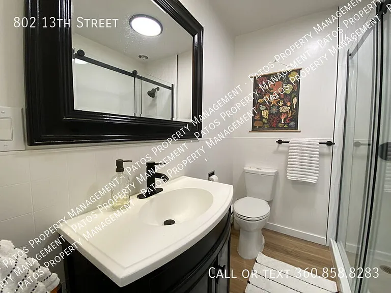 802 13th St — Photo 10