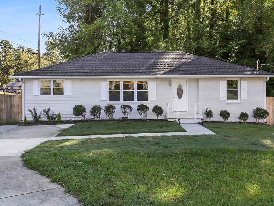 1st image of 2411 Cherrywood Ln SW