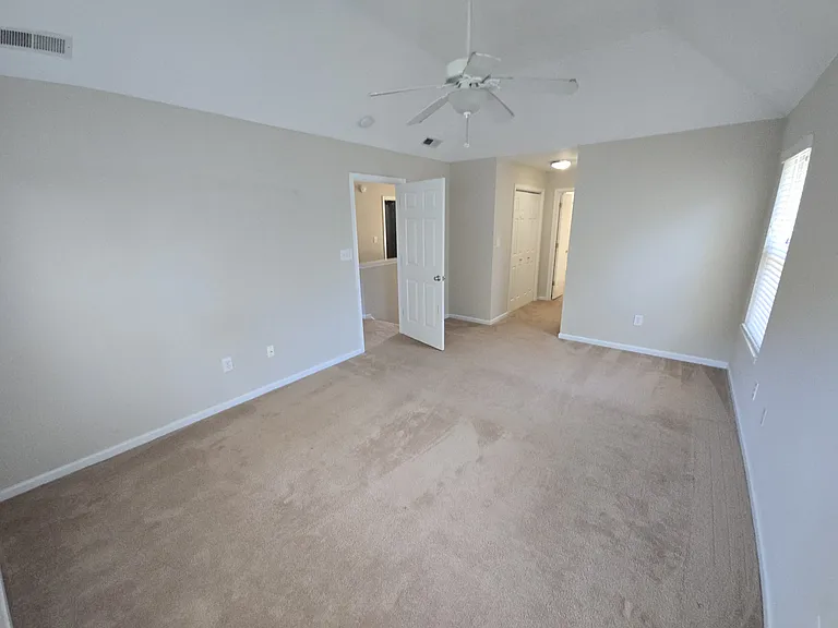 908 Terrace Ave — Photo 14