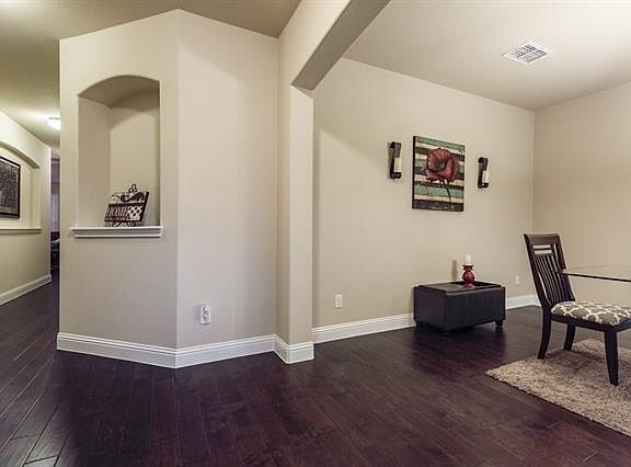 3rd image of 5620 Spirit Lake Dr