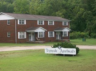 622 Cross Lanes Dr APT 16, Nitro, WV 25143