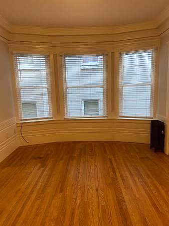 1st image of 1372 Pine St