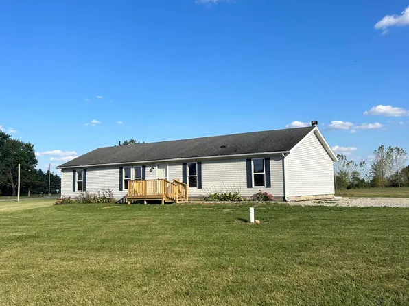 6985 Smith Rd, Bradford, OH 45308