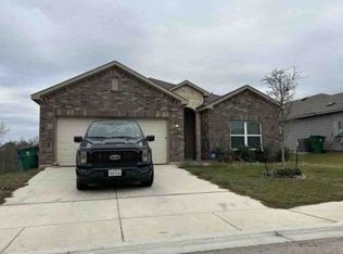 3424 Sky Pl, Seguin, TX 78155