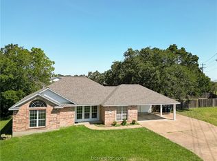 123 Mile Dr, College Station, TX 77845