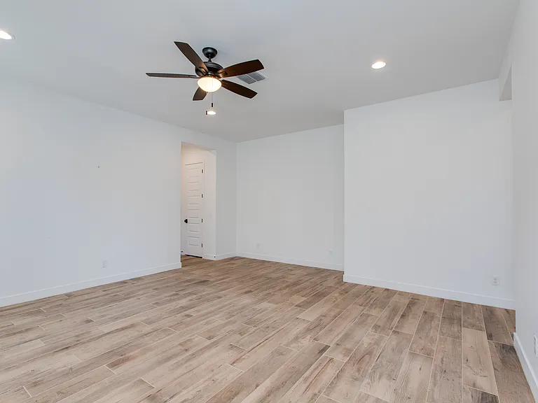 18888 E Apricot Ln — Photo 32