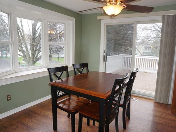 5th image of 4255 Amblewood Ln