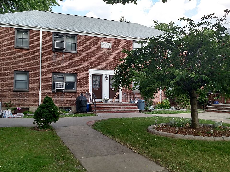 1st image of 18-15 160th St #547